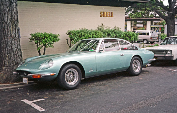 07-4a (95-30-24) 1967 Ferrari 365 GT 2+2 Pininfarina Coupe.jpg