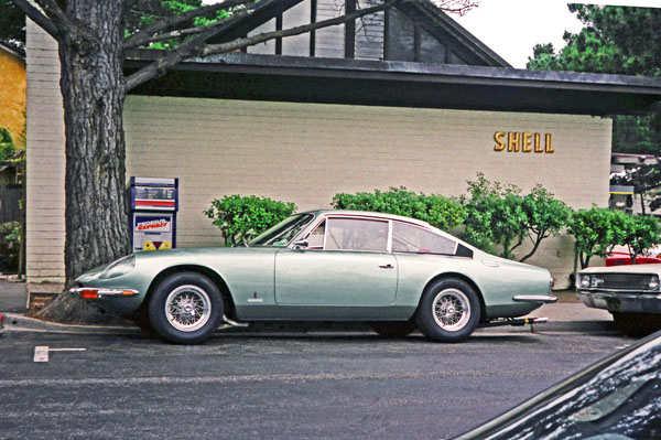 07-4b (95-30-23) 1967 Ferrari 365 GT 2+2 Pininfarina Coupe.jpg