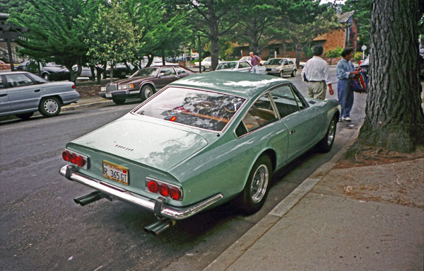 07-4c (95-30-22) 1967 Ferrari 365 GT 2+2 Pininfarina  Coupe.jpg