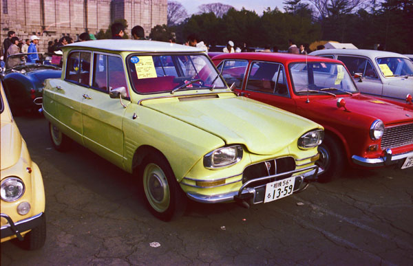 08-1a (80-03-16) 1962 Citroen Ami 6.jpg