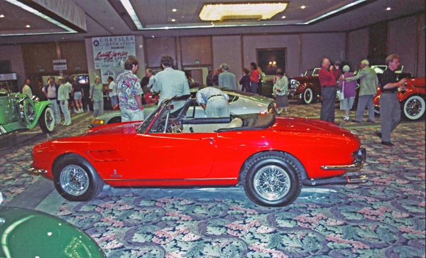 08-1b (95-14-01) 1967 Ferrari 330 GTS Pininfarina Spider.jpg