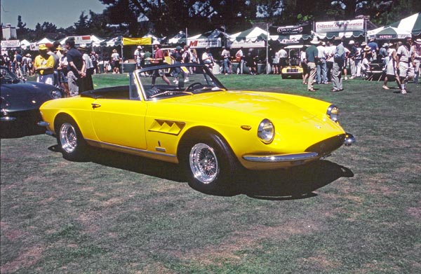 08-2a (95-35-29) 1966 Ferrari 330 GTS  Pininfariha Spider.jpg