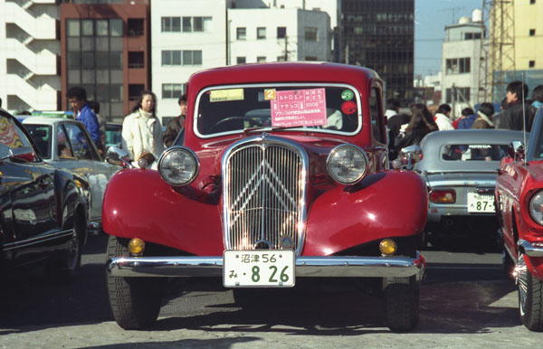 08-2a 90-03-28 1950 Citroen 11CV(英国製）.jpg