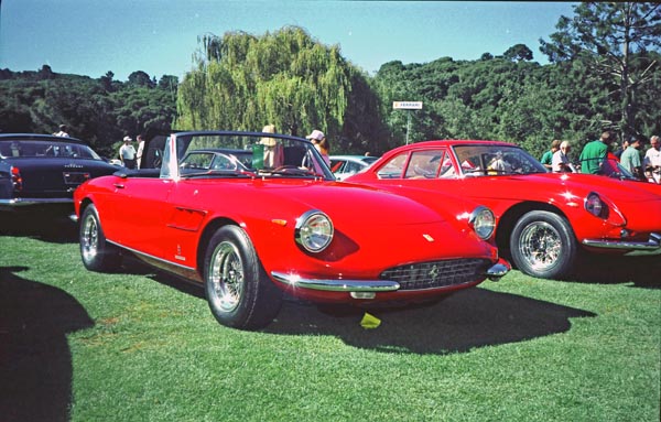 08-2b (95-03-18) 1966-7 Ferrari 330 GTS Pininfarina Spider.jpg