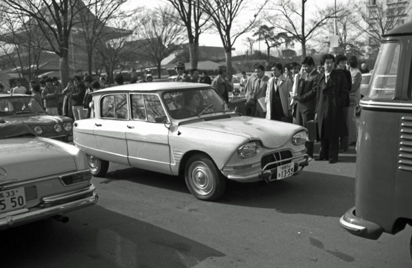 08-2b 326-13 1965 Citroen Ami 6.jpg