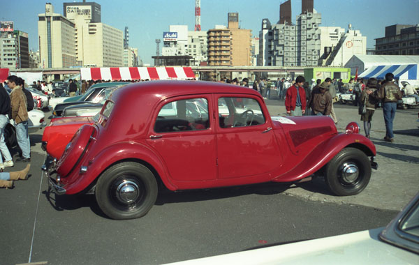 08-2c 90-07-24 1950 Citroen 11CV.jpg