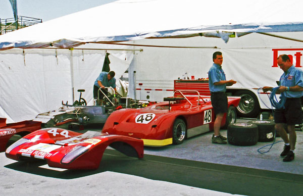 08-5 (98-01-02) 1971 Chevron B19.jpg