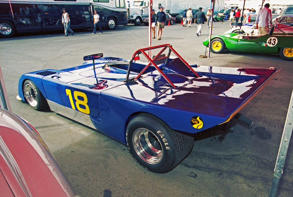 08-5b (04-60-22) 1972 Chevron B-21.jpg