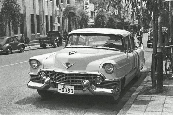 09-1a  (025-22) 1954 Cadillac 62.jpg
