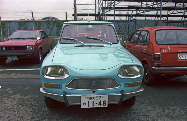 09-2a (81-08-02) 1970 Citroen Ami 8.jpg