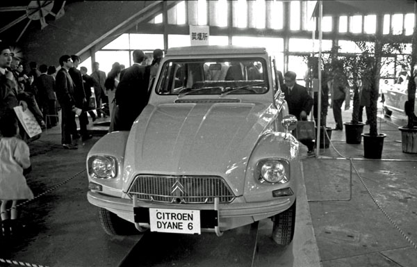 10-1a (184-24) 1969 Citroen Dyane 6.jpg