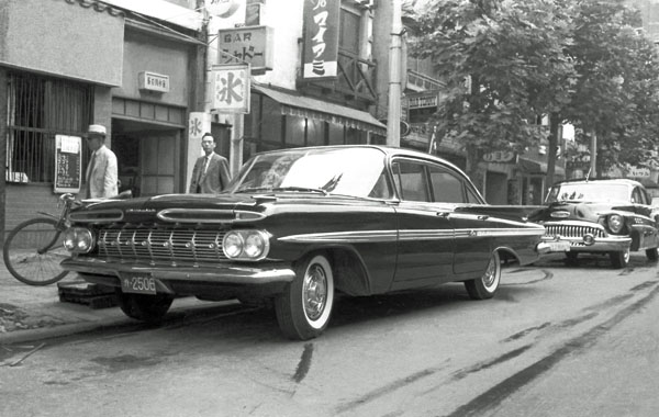 10-2a (031-13) 1959 Chevrolet Impala 4dr. Sedan.JPG