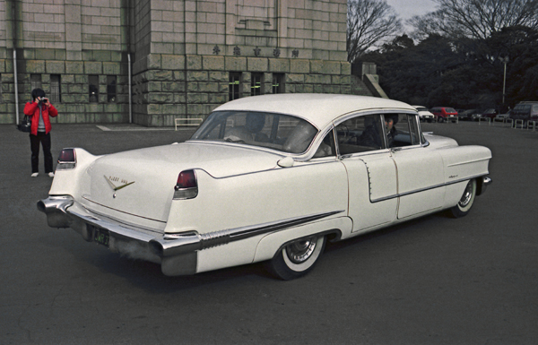 11-5b (81-03-29) 1956 Cadillac Series 60 Special Fleetwood 4-door Sedan.jpg