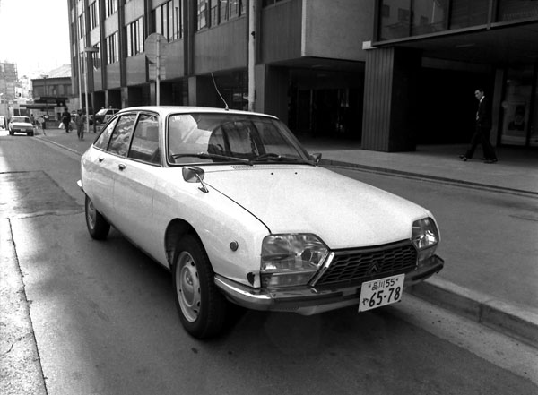 12-1a 269-21 1972 Citroen GS (最初期1015cc).jpg