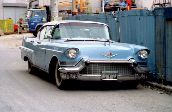 12-1a 90-21-02 1957 Cadillac 62 4dr Sedan.jpg