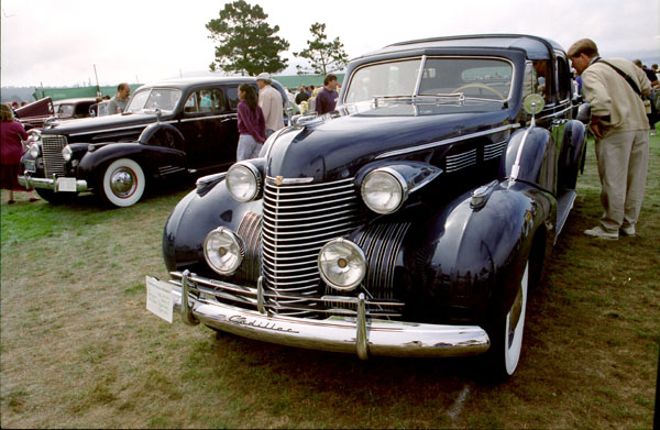 12-2b (95-26-06) 1940 Cadillac 75 Fleetwood Town Car.jpg