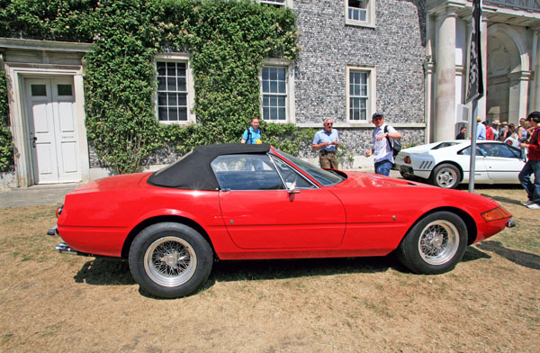 12-2c 10-07-03_0690 1970 Ferrari 365 GTS／4 Daytona Spider.jpg