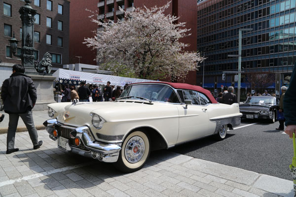 12-3a 14-04-06_344 1957 Cadillac 62(60 Special風リアフェンダー） Cabriolet.JPG