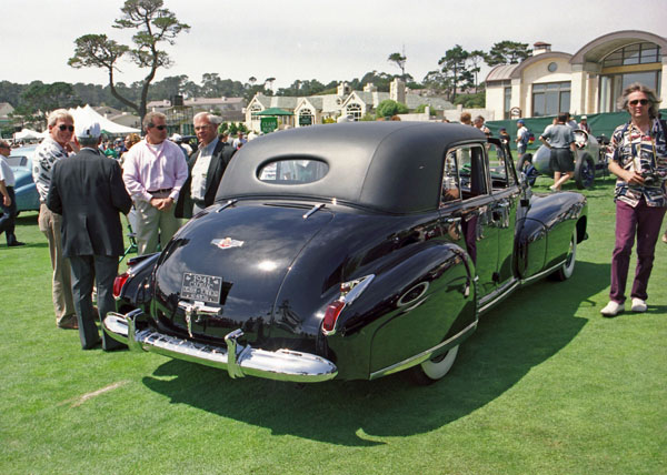 13-1c (98-32-16) 1941 Cadillac Series60S Derham Town Car.jpg