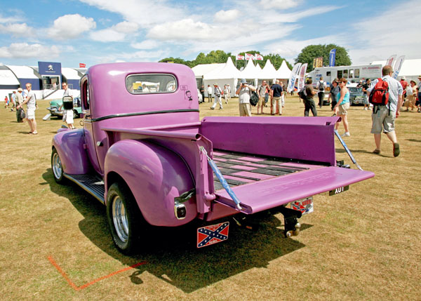 13-1c 10-07-03_0342 1941 Chevrolet Pick-up.JPG