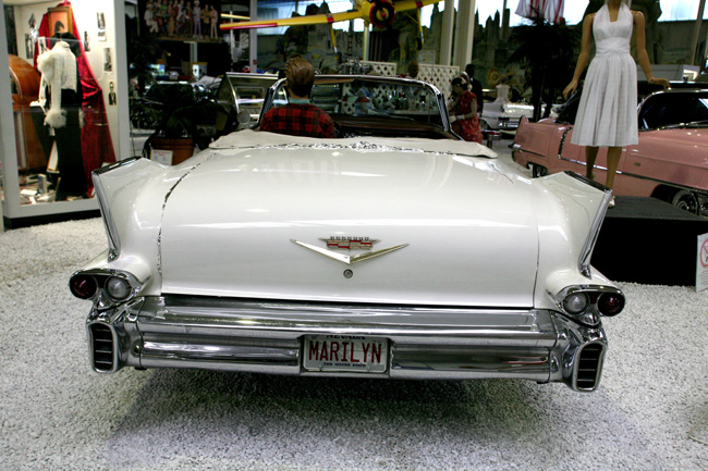 13-3b 08-01-14_1519 1958 Cadillac 62 Convertible Coupe.JPG