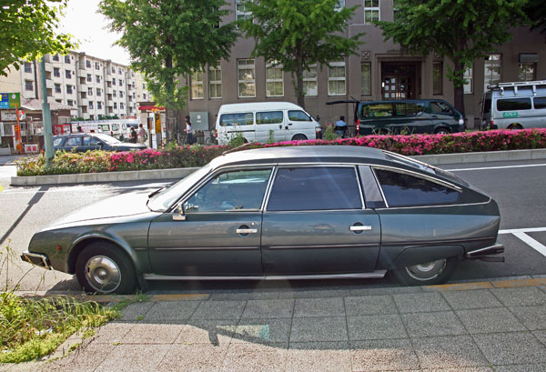 13-3c 08-06-01_073＊ 1986 Citroen CX25 Prestige.JPG