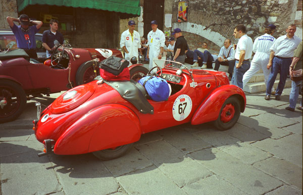 138-0b (00-07a-10) 1938 Fiat 500 Sport.jpg