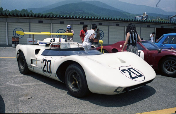 14(84-09-19) 1968 Nissan R381 5.5Litre.jpg