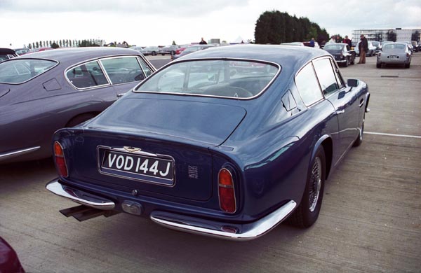 14-3b (00-38-02)   1969-70 AstonMartin DB6 Mk2.jpg