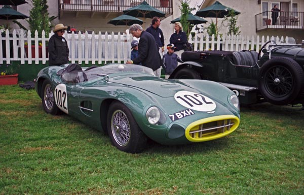 16-2b  (99-27-14) 1957 Aston Martin DBR2.jpg