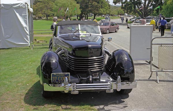 23-2a (98-15-24) 1937 Cord Model 812 Supercharged Phaeton.jpg