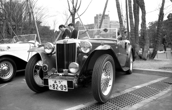 239-27 1948 MG TC （西端日出男）.jpg