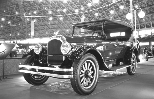 24-01b 257-15 1924 Chrysler Model B Six Phaeton.jpg