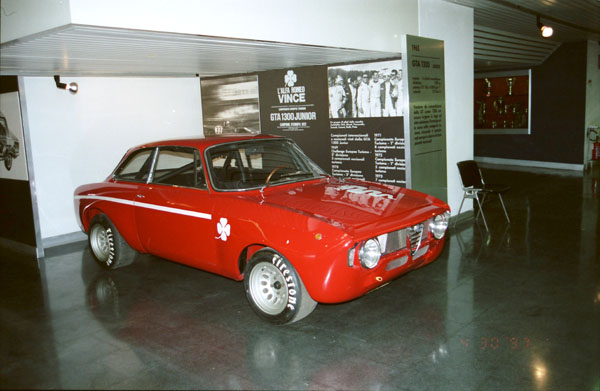 30-1 (97-09-06) 1969 Alfa Romeo GTA 1300 Junior.jpg