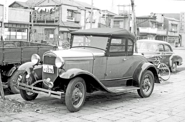 31-8b (047-09) 1931 Ford TypeA Roadster.jpg