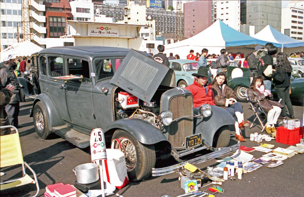 32-2a 90-05-09 1932 Ford Model B Dx.Fordor Sedan.jpg