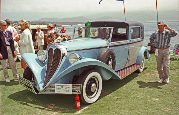 34-6a (98-37-26) 1934 Ford Model 40 Brewster Town Car.jpg