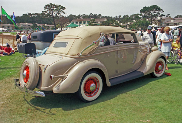 35-2c (98-38-02) 1935 Ford Model 48 Glaser-Cabriolet.jpg