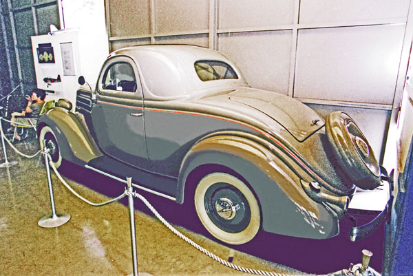 36-1c (01-49-15) 1936 Ford Deluxe 3window Coupe.jpg