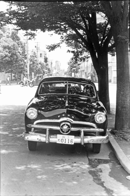 49-1a (009-29c) 1949 Ford.jpg