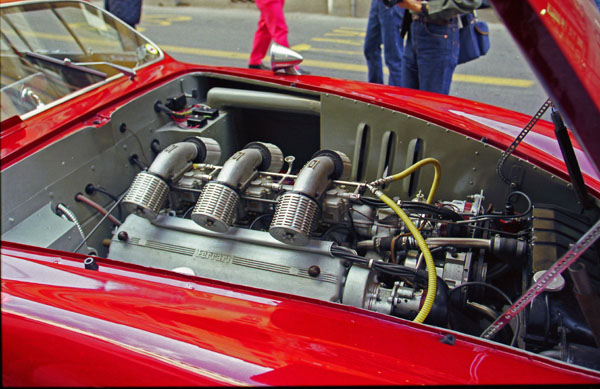 51-1c 01-06-30) 1951 Ferrari 340 America Vignale Berlinetta.jpg