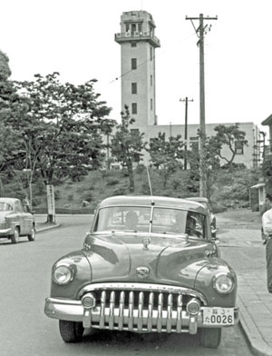 53-1b (参考）011-34＊ 1950 Buick Special DeLuxe 4dr.Touring Dedan.jpg