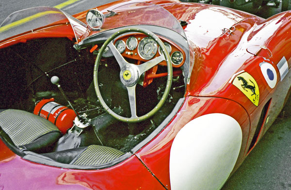 55-2b 00-02-15) 1956 Ferrari 500 Mondial Scaglietti Spider.jpg