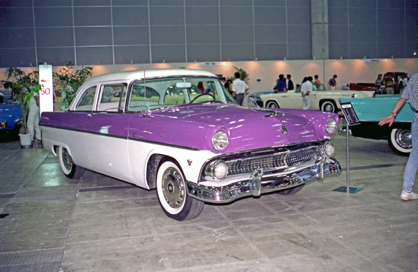 55-4a 90-24-22 1955 Ford Customline Tudor Sedan.jpg