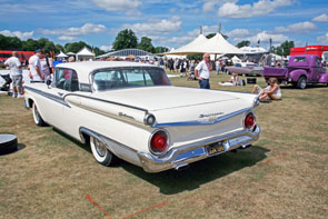 59-2d1(参考） 10-07-03_0298 1959 Ford Galaxie Skyline Retractable.JPG