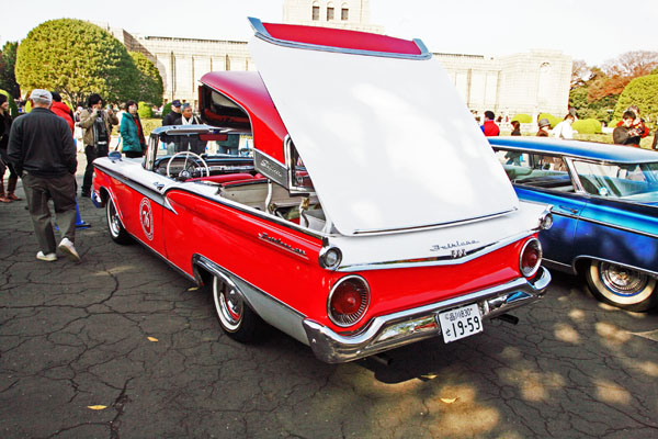 59-4b 10-11-27_348 1959 Ford Fairlane500 Skyliner.JPG