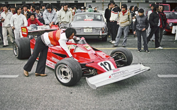 77-2a (80-14-15) 1977 Ferrari Type 312 T2 F1.jpg