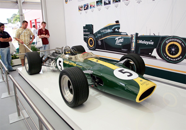 F1 ロータス タイプ49　1:18　Lotus Type 49