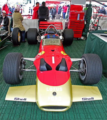 F1 ロータス タイプ49　1:18　Lotus Type 49